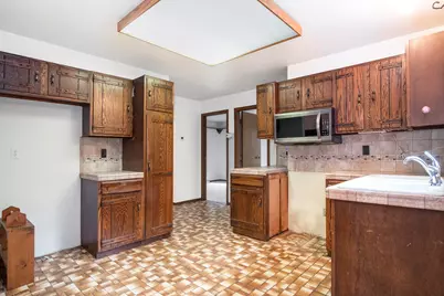 8020 E 98th Street E, Howard City, MI 49329 - Photo 9