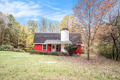 8020 E 98th Street E, Howard City, MI 49329 - Photo 1