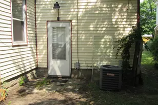 1167 Lafayette Ave SE, Grand Rapids, MI 49507 - Photo 3
