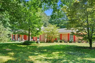 22727 Sunset Dr, Kalamazoo, MI 49009 - Photo 3