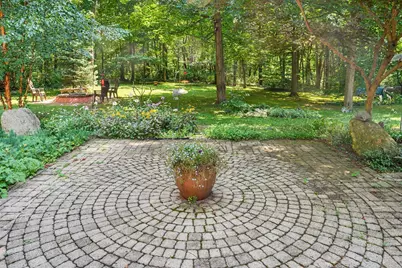22727 Sunset Drive, Kalamazoo, MI 49009 - Photo 29