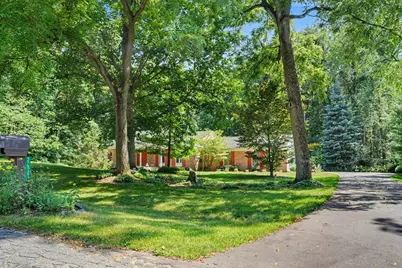 22727 Sunset Drive, Kalamazoo, MI 49009 - Photo 5