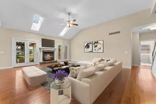 8243 Heathertree Ln, Brighton, MI 48116 - Photo 27
