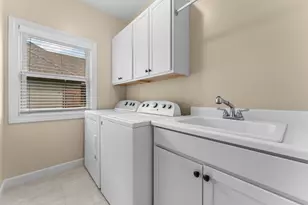 8243 Heathertree Ln, Brighton, MI 48116 - Photo 37