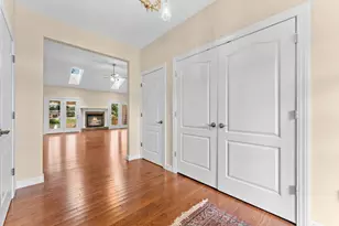 8243 Heathertree Ln, Brighton, MI 48116 - Photo 15