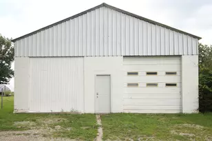 18528 Pardee Rd, Galien, MI 49113 - Photo 3