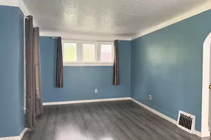 120 Bent Oak Ave, Adrian, MI 49221 - Photo 5
