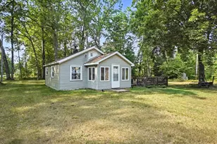 12577 N Mundy Ave, Bitely, MI 49309 - Photo 1