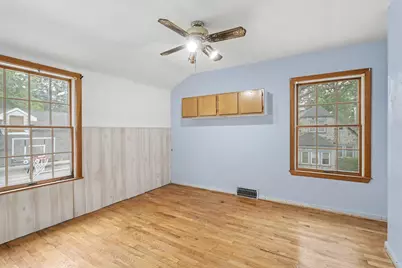 336 Paw Paw Avenue, Watervliet, MI 49098 - Photo 11