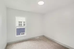 1021 Lincoln Ave NW, Grand Rapids, MI 49504 - Photo 23