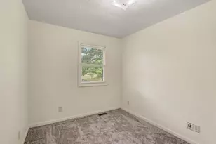 679 Deborah Dr, Union City, MI 49094 - Photo 13