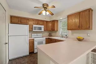 679 Deborah Dr, Union City, MI 49094 - Photo 7