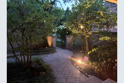 1189 Glenpointe Court, Bloomfield Hills, MI 48304 - Photo 3