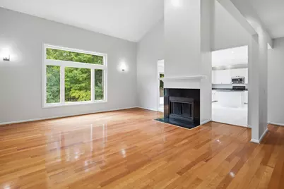 2189 Clinton View Circle, Rochester Hills, MI 48309 - Photo 21