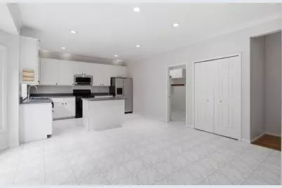 2189 Clinton View Circle, Rochester Hills, MI 48309 - Photo 25
