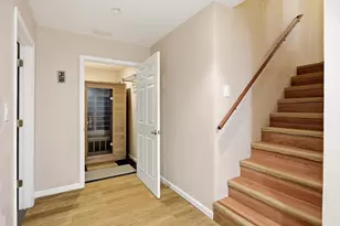 2189 Clinton View Cir, Rochester Hills, MI 48309 - Photo 45
