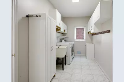 2189 Clinton View Circle, Rochester Hills, MI 48309 - Photo 29
