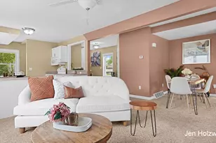 122 E Kent St, Grand Ledge, MI 48837 - Photo 17