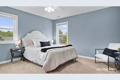 122 E Kent Street, Grand Ledge, MI 48837 - Photo 3