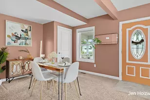 122 E Kent St, Grand Ledge, MI 48837 - Photo 15
