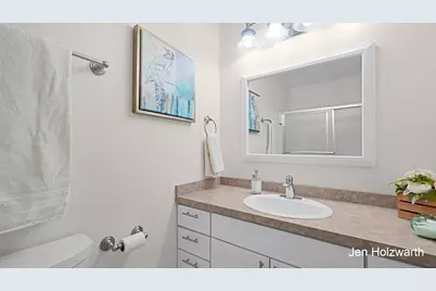 122 E Kent Street, Grand Ledge, MI 48837 - Photo 31