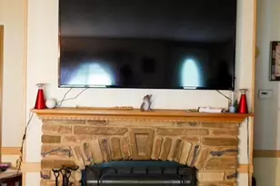 79 Hawley St, Quincy, MI 49082 - Photo 7