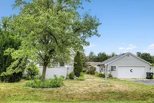 2901 Hartline Dr, Rochester Hills, MI 48309 - Photo 19
