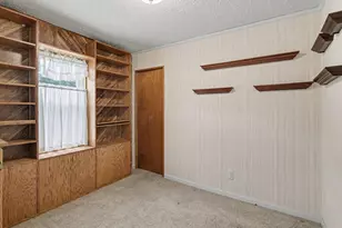 2901 Hartline Dr, Rochester Hills, MI 48309 - Photo 13