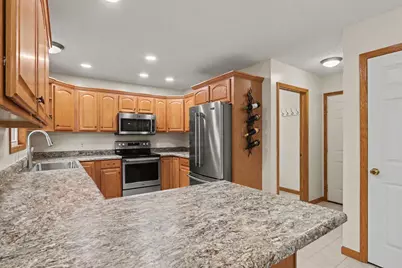 50203 Chardonnay Street, Paw Paw, MI 49079 - Photo 11