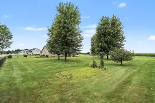 50203 Chardonnay St, Paw Paw, MI 49079 - Photo 25