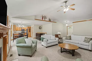 50203 Chardonnay St, Paw Paw, MI 49079 - Photo 5