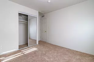 32339 Chalfonte Dr, Warren, MI 48092 - Photo 19