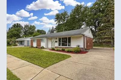 32339 Chalfonte Drive, Warren, MI 48092 - Photo 3