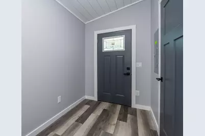 411 Paw Paw Avenue, Watervliet, MI 49098 - Photo 15