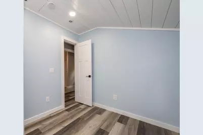 411 Paw Paw Avenue, Watervliet, MI 49098 - Photo 25