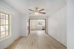 1941 Walcott St, Saginaw, MI 48601 - Photo 7