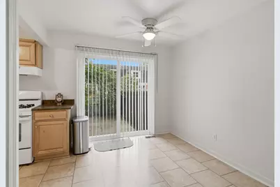 45168 Kensington Street, Utica, MI 48317 - Photo 7