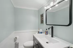 45168 Kensington St, Utica, MI 48317 - Photo 11
