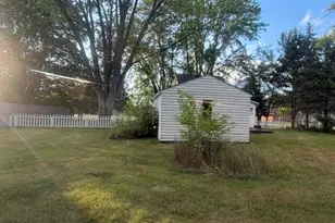 28 W Post St, Newaygo, MI 49337 - Photo 5