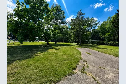 3320 S Pipestone Road, Sodus, MI 49126 - Photo 3