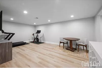 270 Lenora Avenue NW, Grand Rapids, MI 49504 - Photo 21