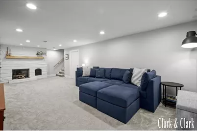 270 Lenora Avenue NW, Grand Rapids, MI 49504 - Photo 17
