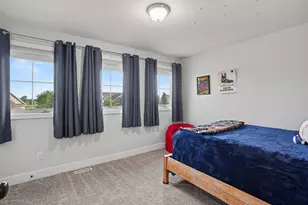 14260 Georgian Bay Dr, Holland, MI 49424 - Photo 29
