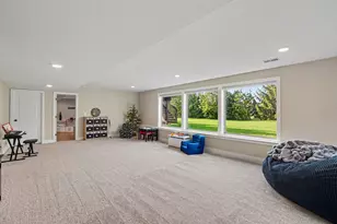 14260 Georgian Bay Dr, Holland, MI 49424 - Photo 35