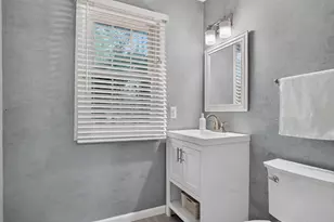 4350 Somerville Dr, West Bloomfield, MI 48323 - Photo 29