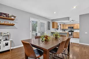 4350 Somerville Dr, West Bloomfield, MI 48323 - Photo 9