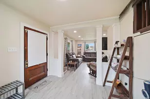 1136 Cooper St, Jackson, MI 49202 - Photo 9