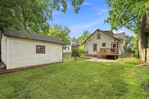 309 Page St NE, Grand Rapids, MI 49505 - Photo 5