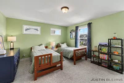 8915 Barrington Lane, Jenison, MI 49428 - Photo 15