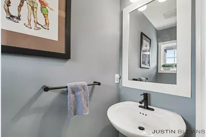 8915 Barrington Lane, Jenison, MI 49428 - Photo 9
